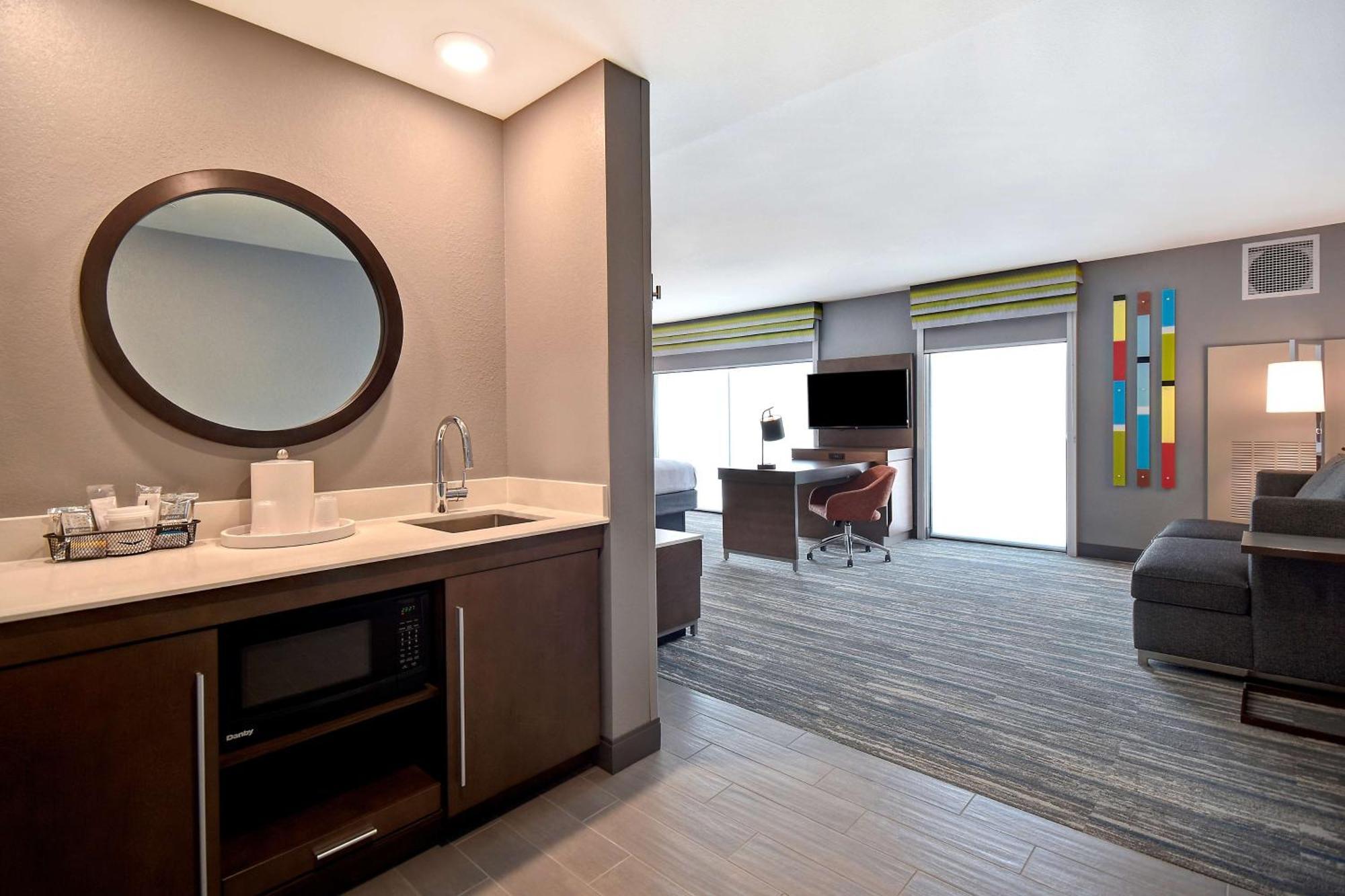 Hampton Inn&Suites Las Vegas Convention Center Extérieur photo